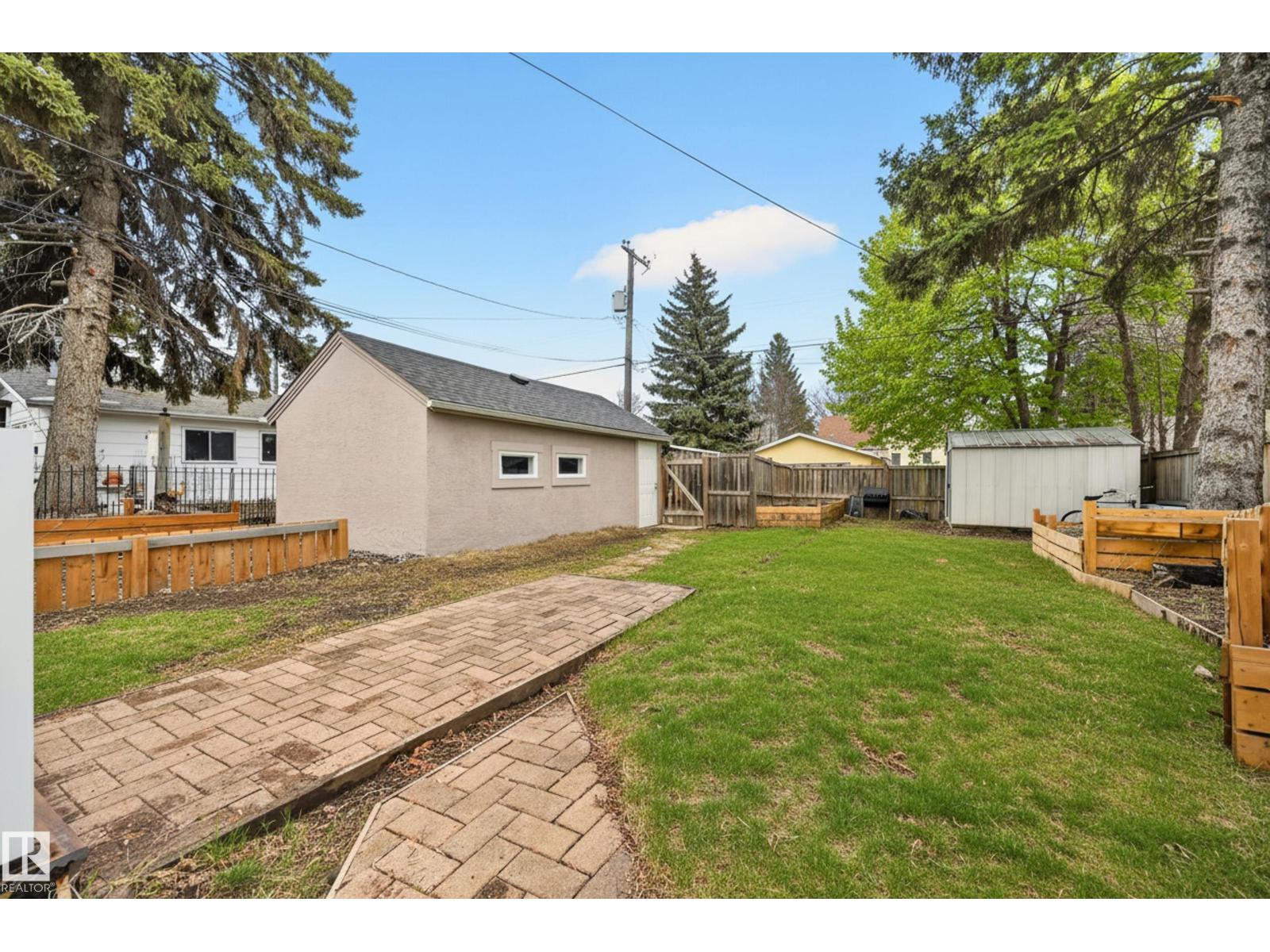 6807 112A ST NW - 48