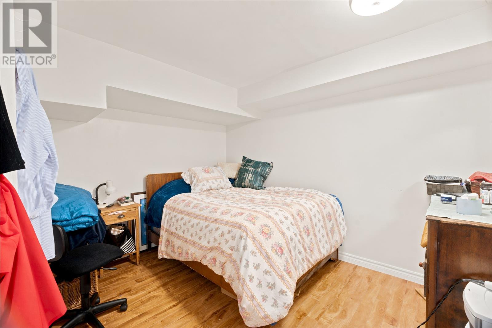 6 Colville Street - Image 26