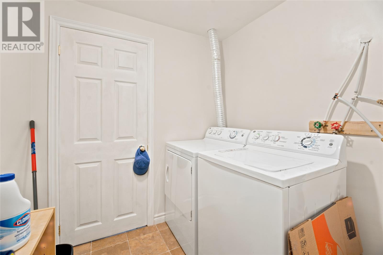 6 Colville Street - Image 21