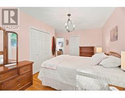 6 Colville Street thumbnail 11
