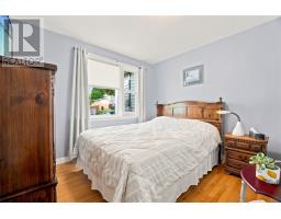 6 Colville Street thumbnail 13