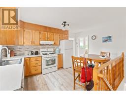 6 Colville Street thumbnail 3