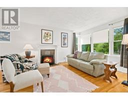 6 Colville Street thumbnail 5