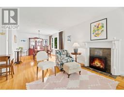 6 Colville Street thumbnail 6