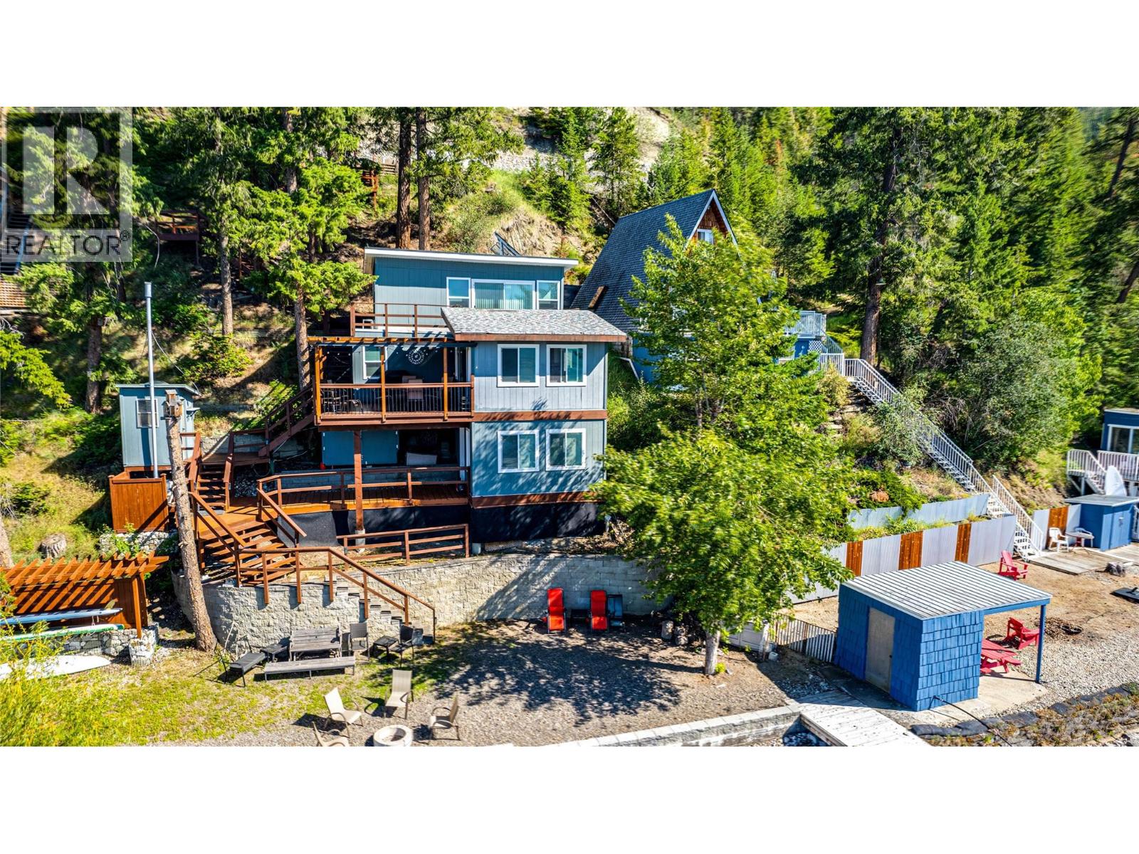 5853 Cosens Bay Road - 3