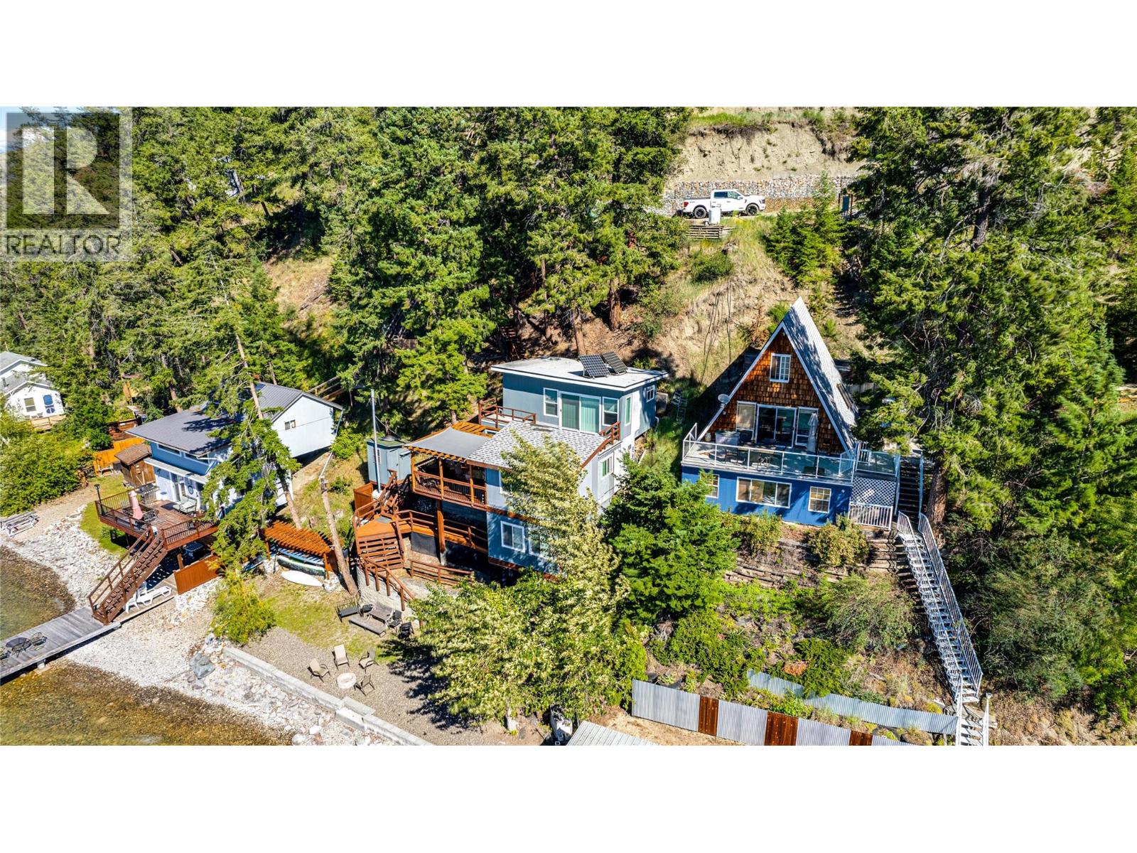 5853 Cosens Bay Road - 33