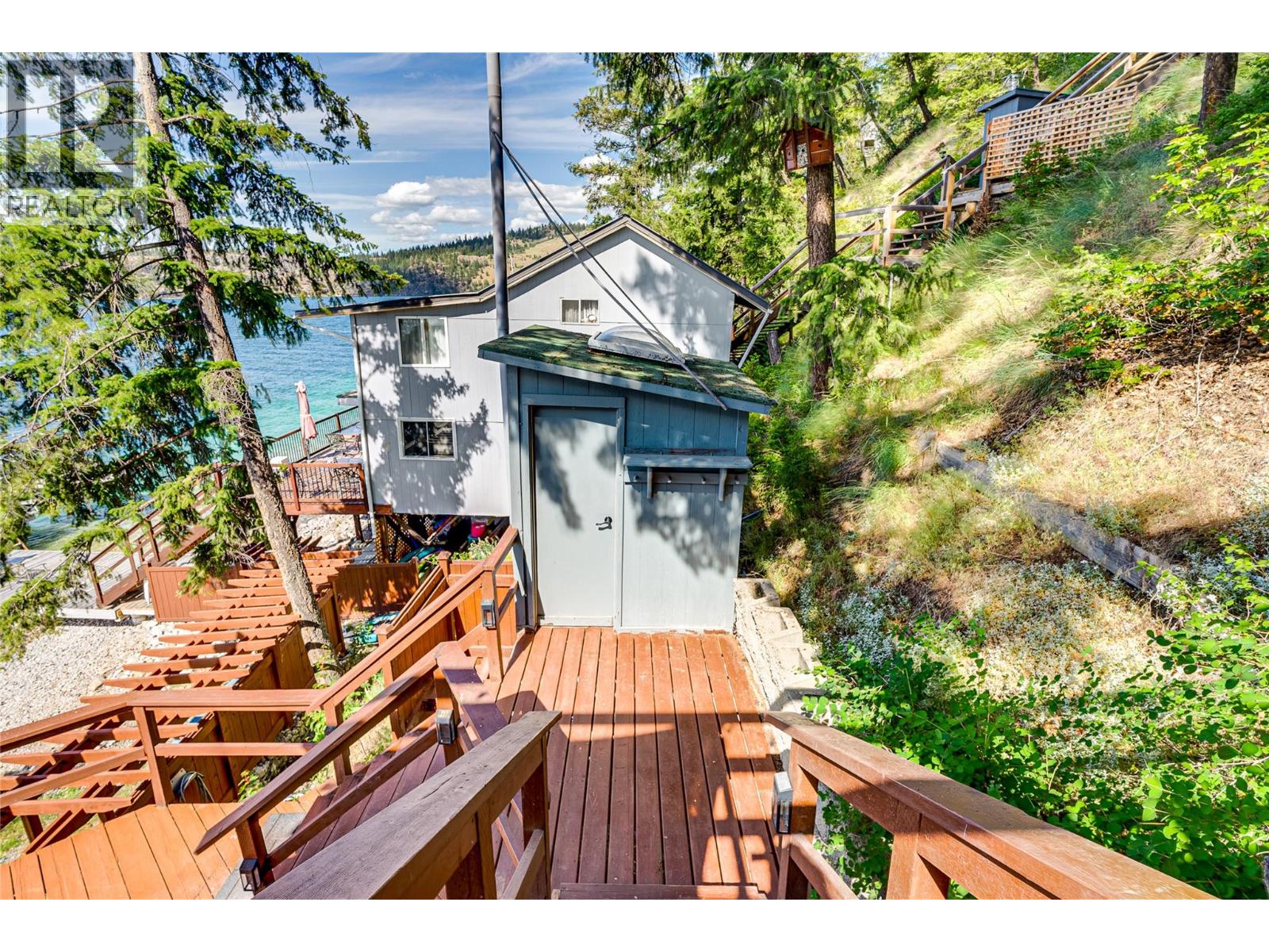 5853 Cosens Bay Road - 47