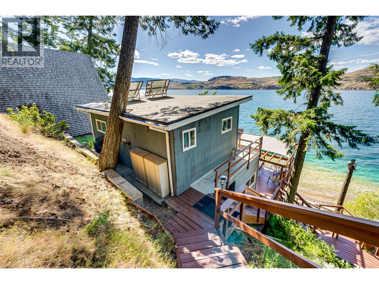 5853 Cosens Bay Road - 51