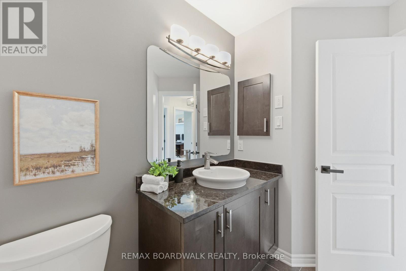 375 COOKS MILL CRESCENT - 32