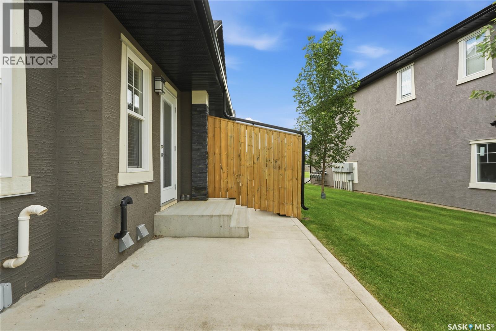 #311 1303 Paton CRESCENT - 47