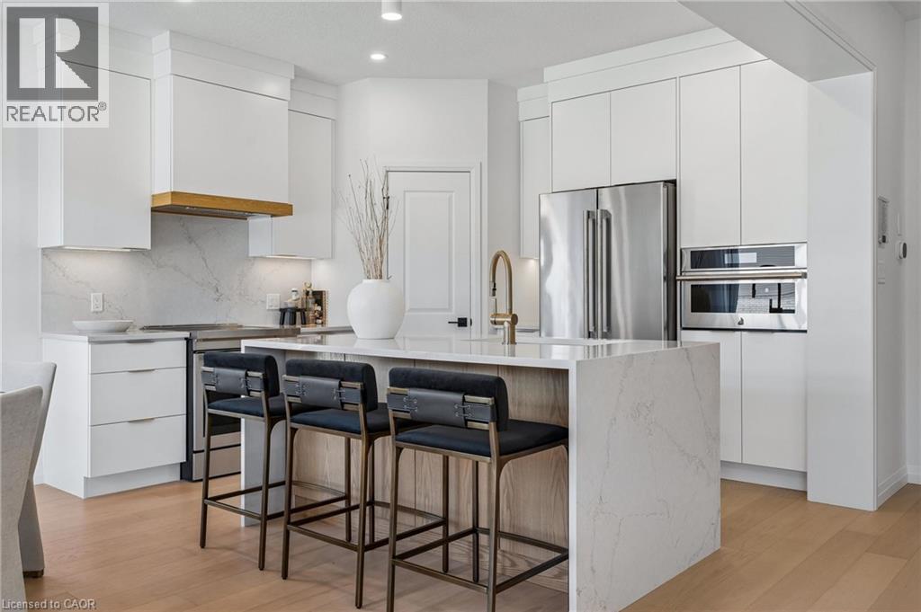 1681 DUNKIRK Avenue - 11