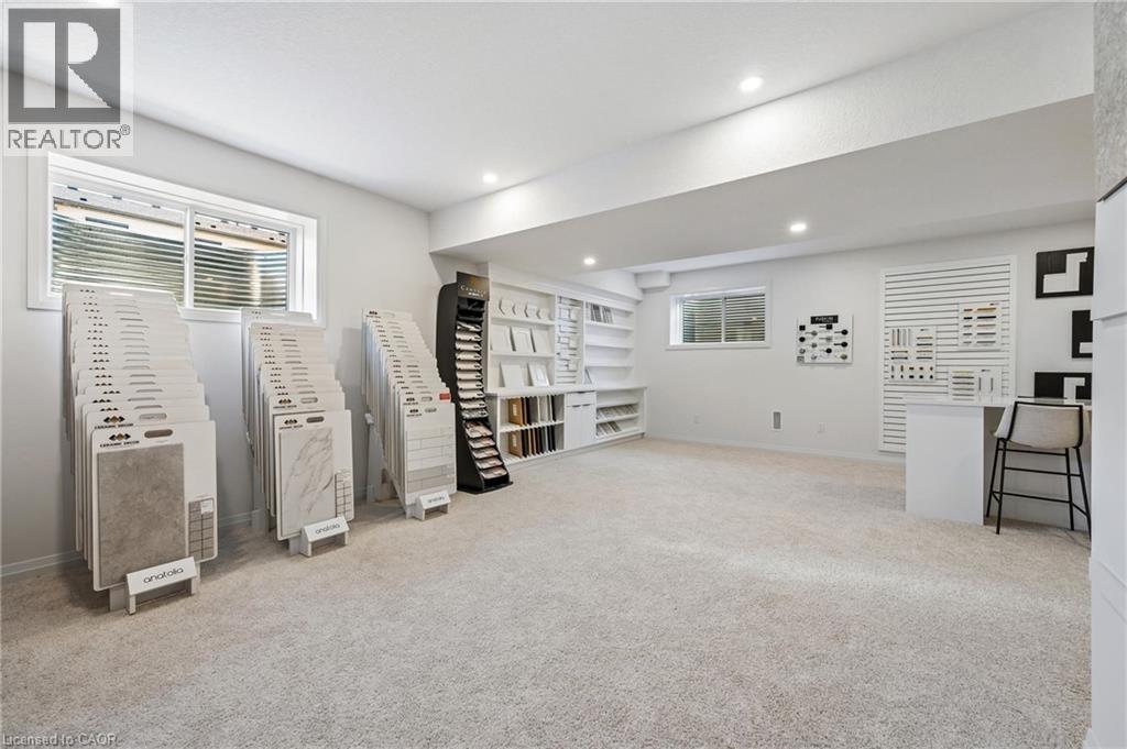 1681 DUNKIRK Avenue - 33