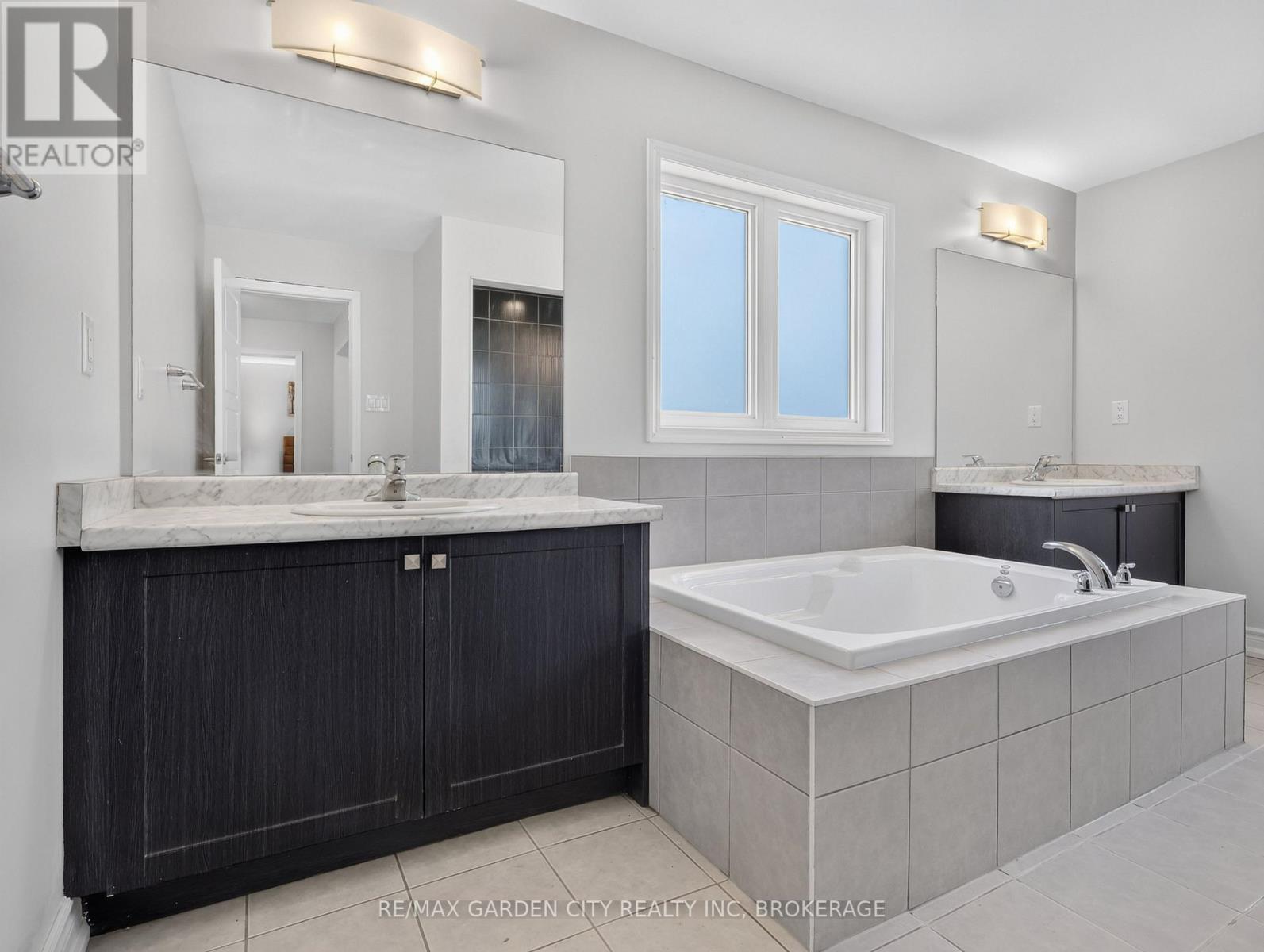 7568 TUPELO CRESCENT - 29
