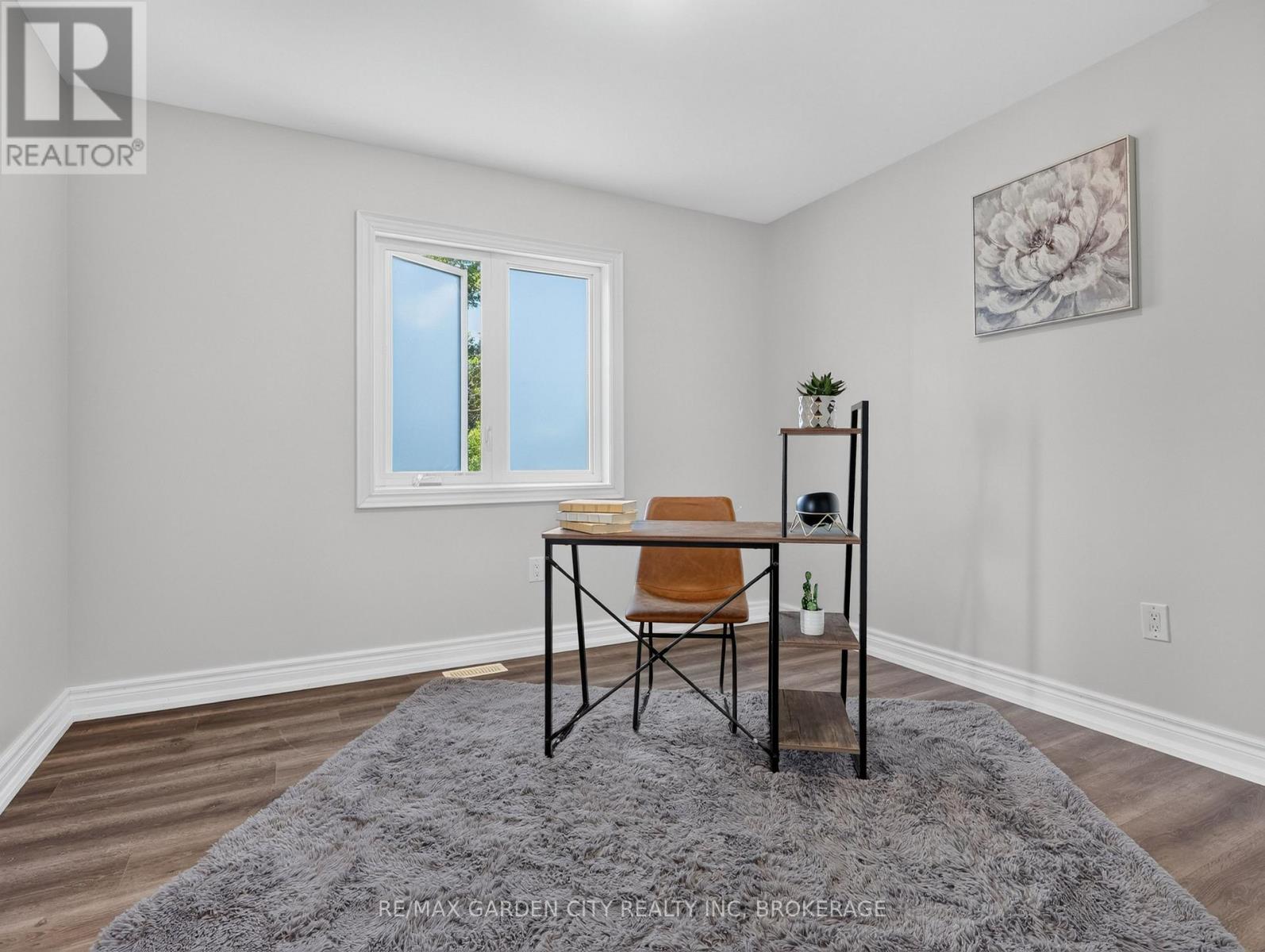 7568 TUPELO CRESCENT - 31