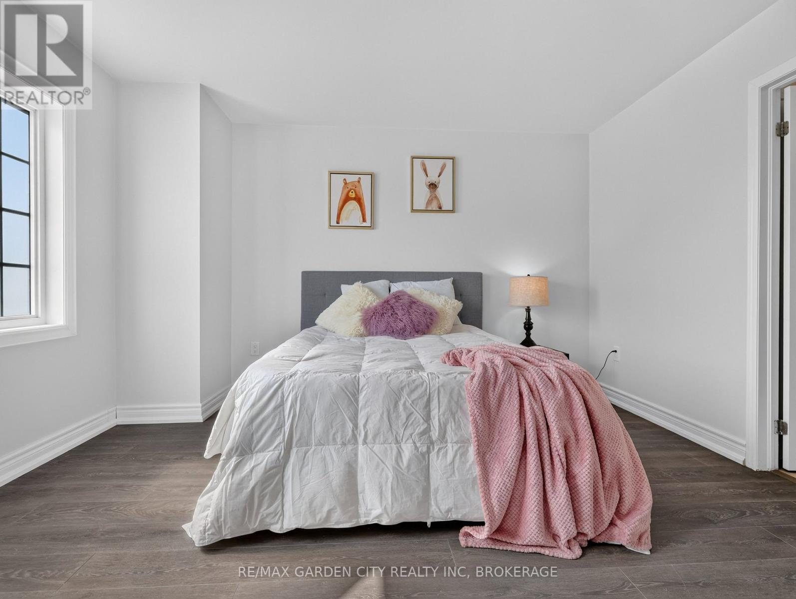 7568 TUPELO CRESCENT - 36