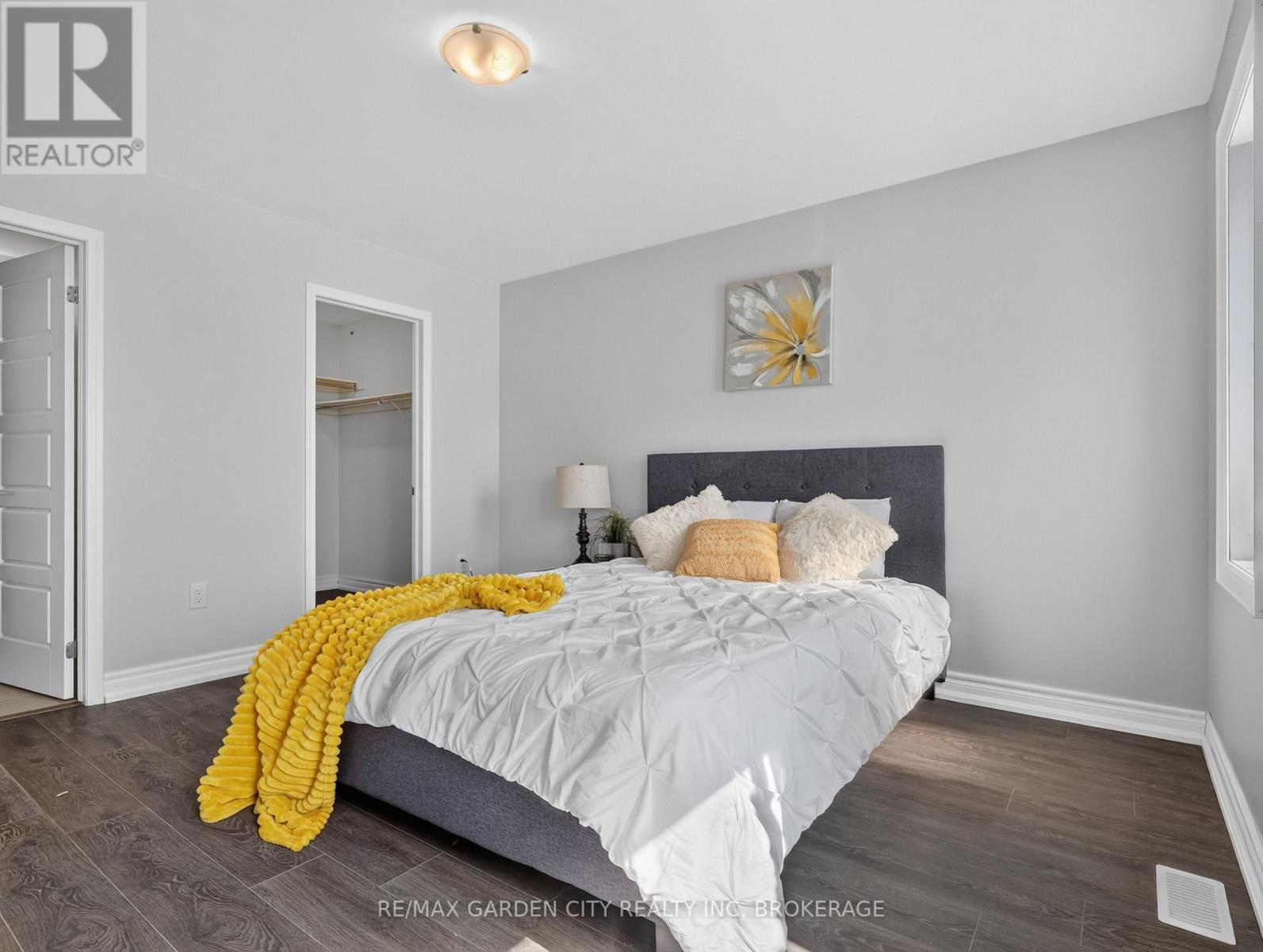 7568 TUPELO CRESCENT - 40