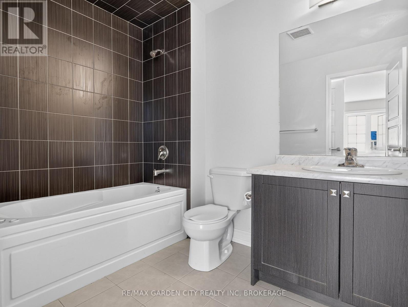 7568 TUPELO CRESCENT - 41