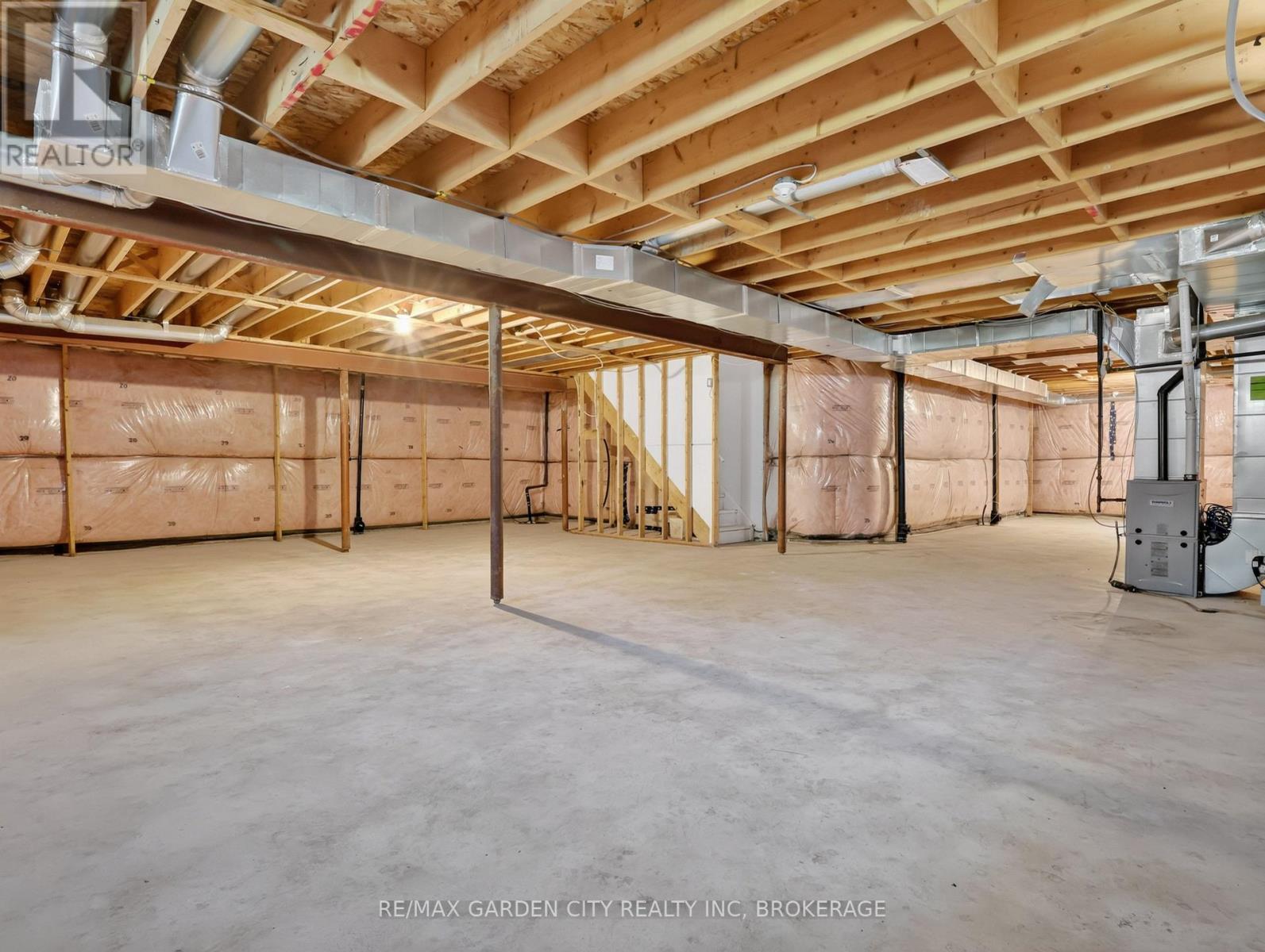 7568 TUPELO CRESCENT - 45