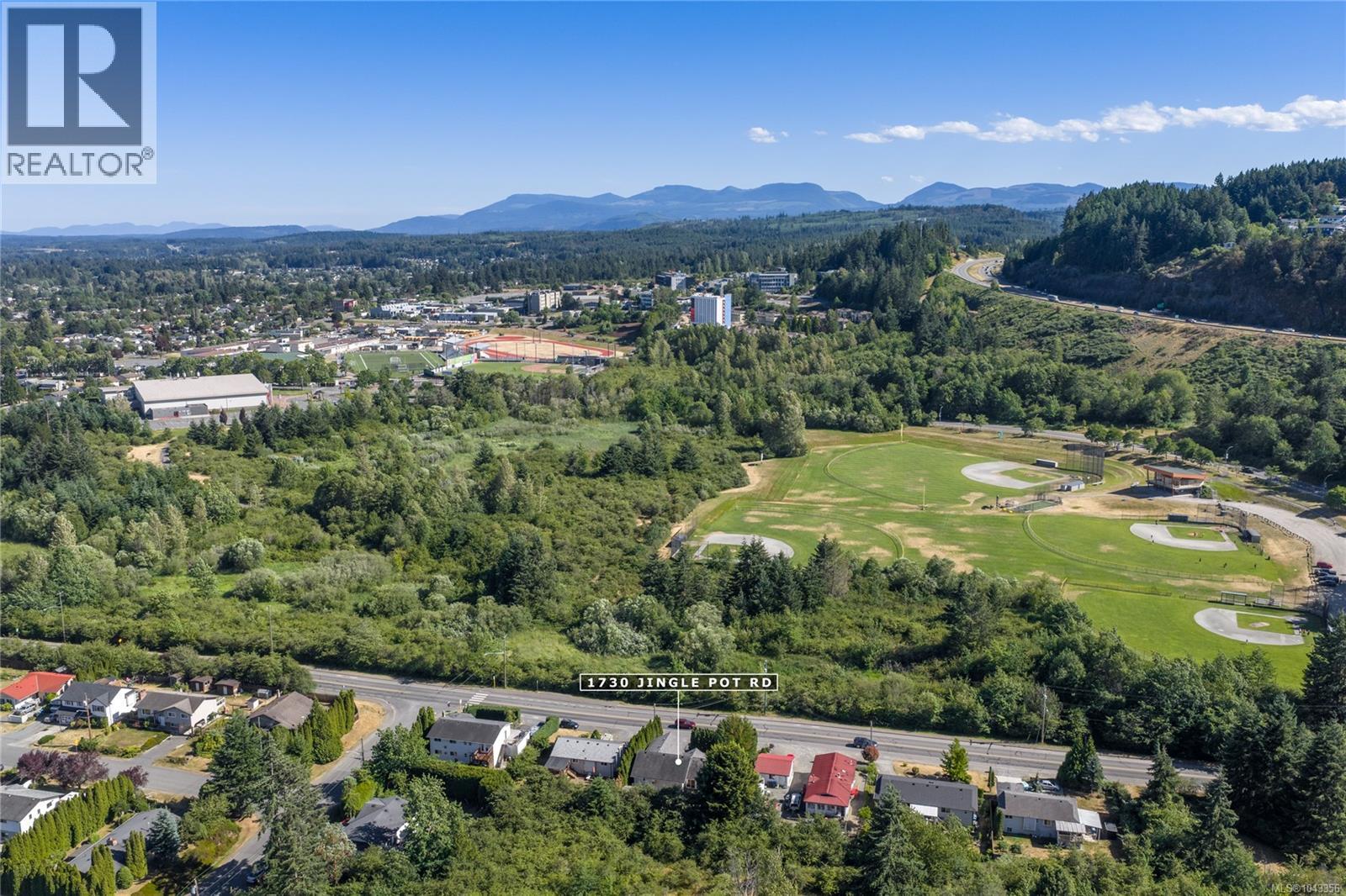 1730 Jingle Pot Rd, Nanaimo