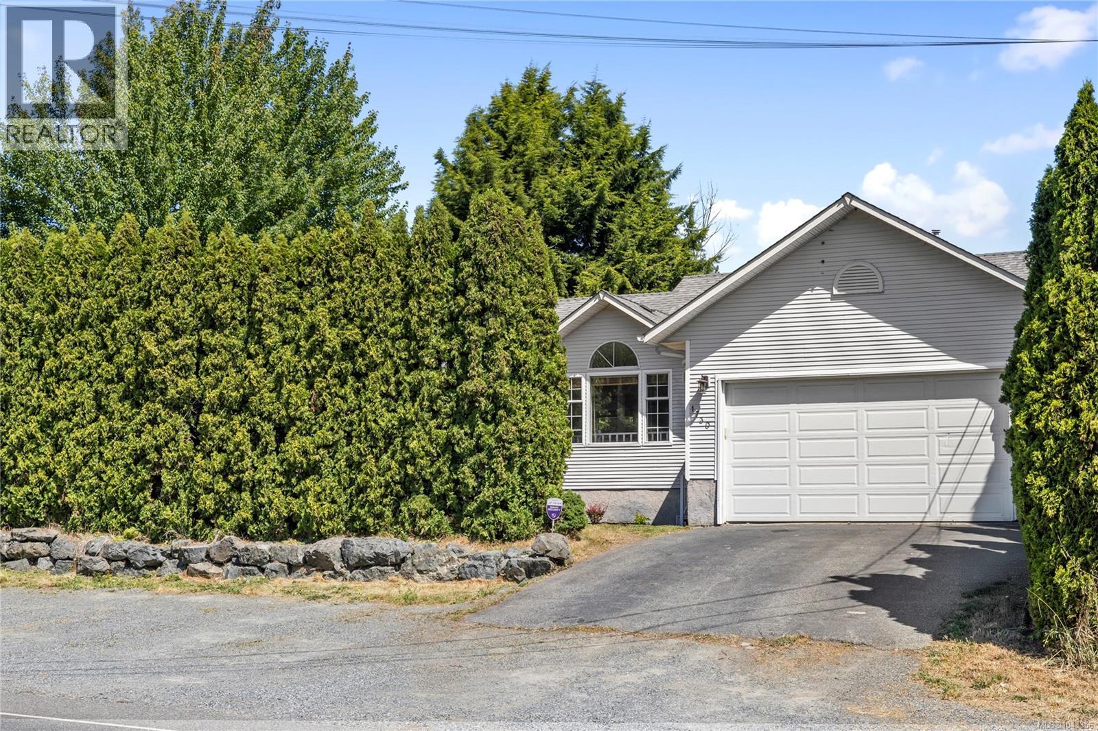 1730 Jingle Pot Rd, Nanaimo