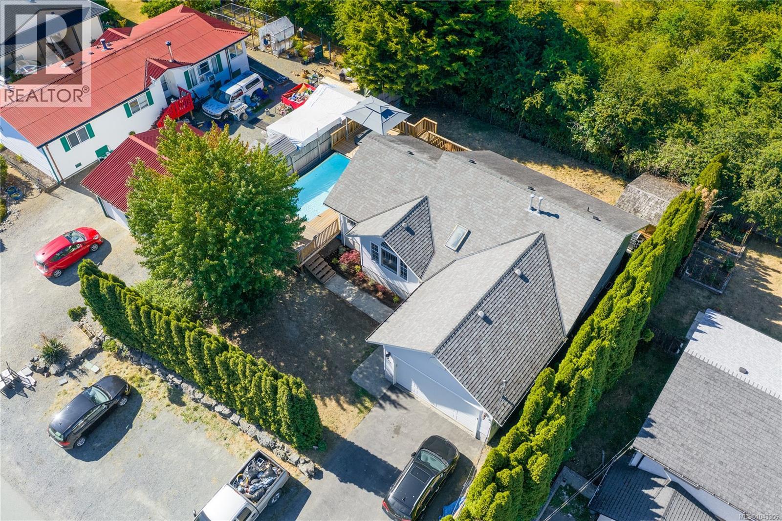 1730 Jingle Pot Rd, Nanaimo