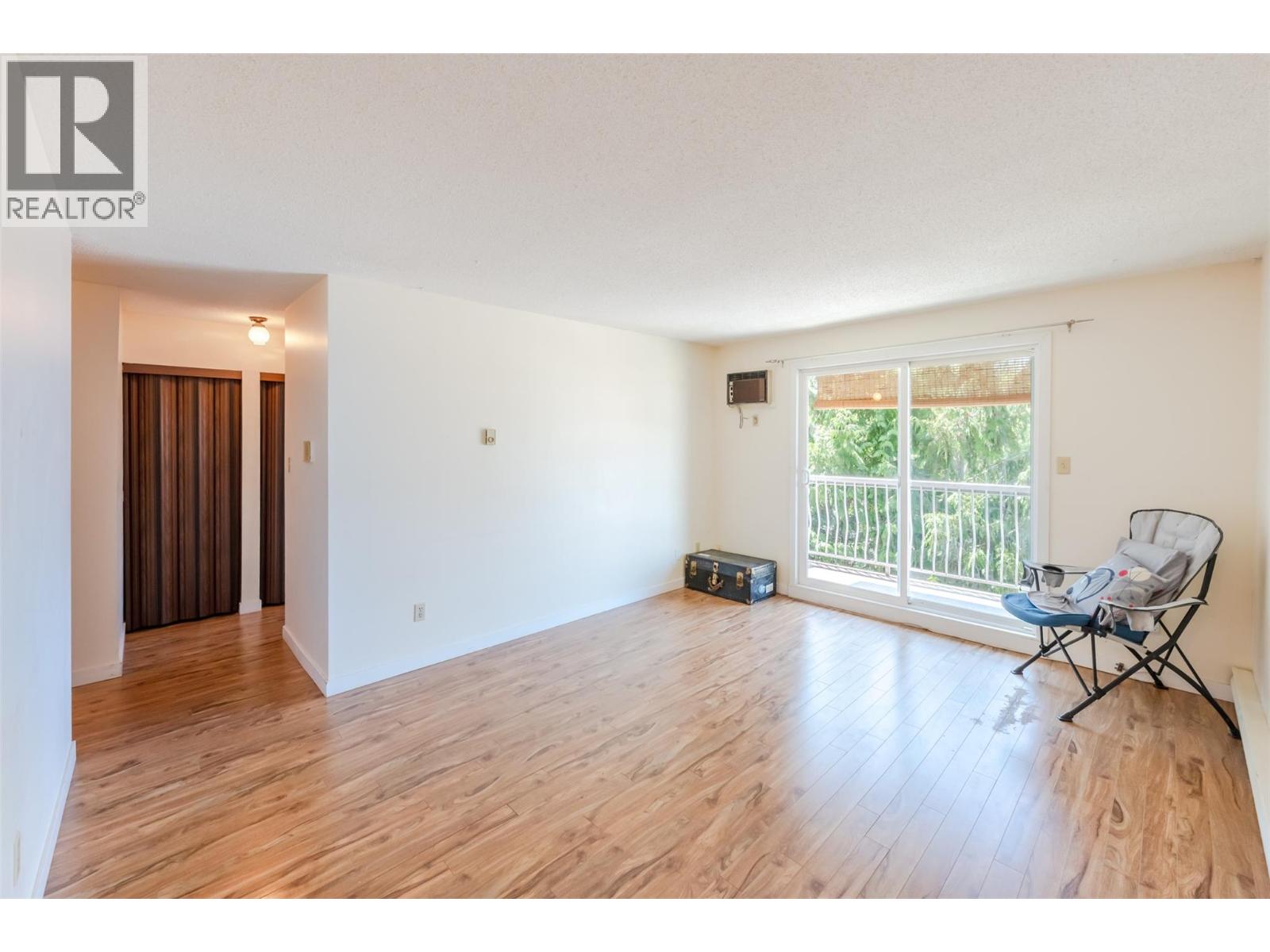 306 803 FAIRVIEW Road, Penticton