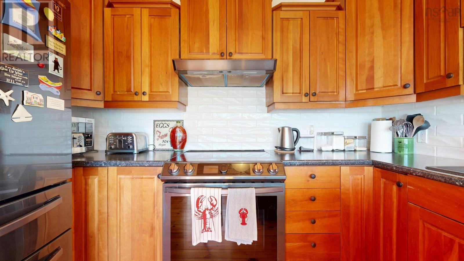 287 East Side Martins River Road - 17