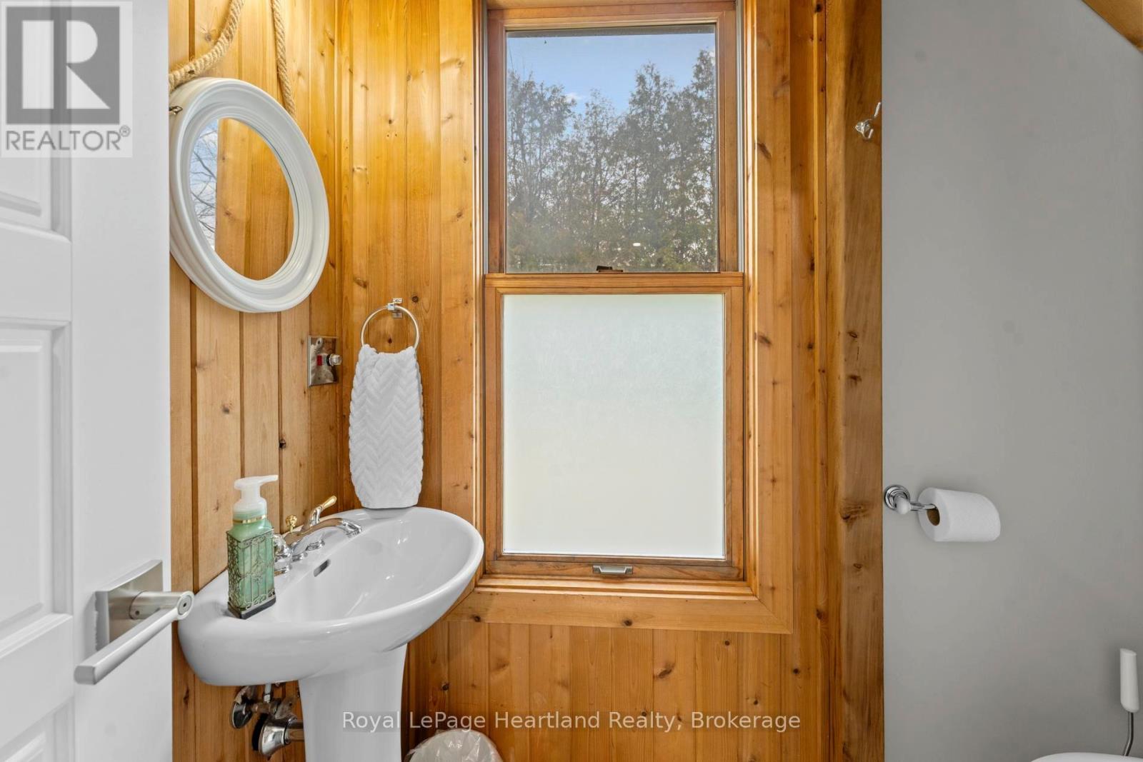 23 PARK ROAD - 27