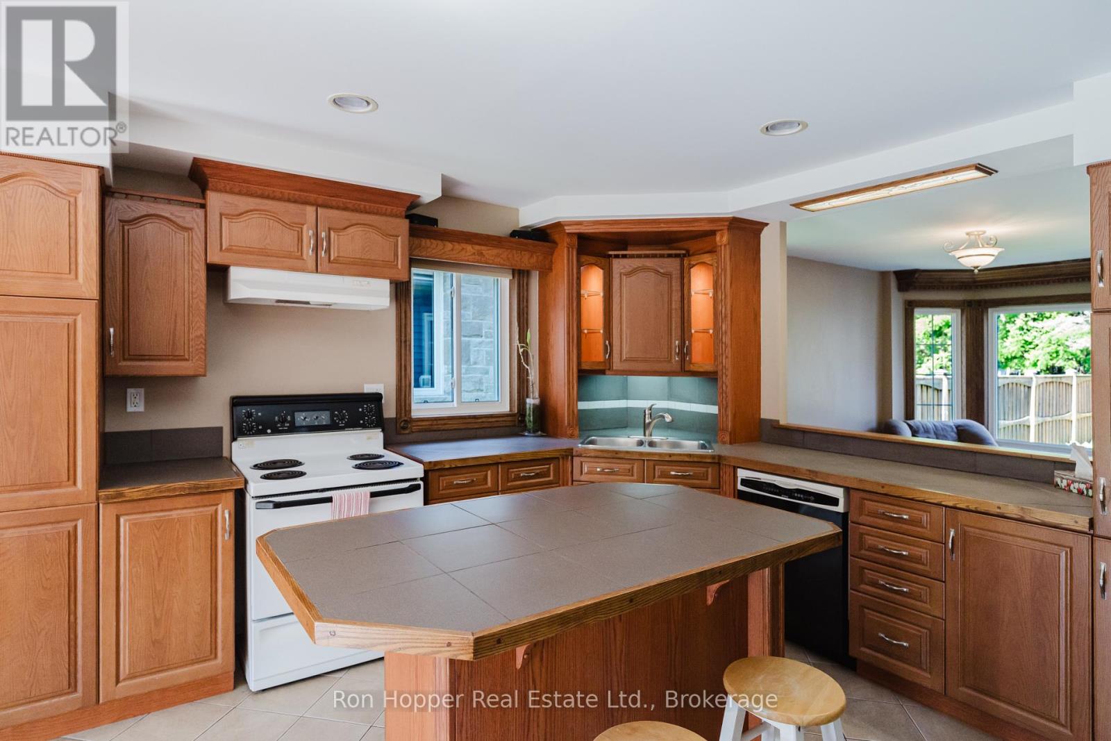 1893 8TH AVENUE W - 13