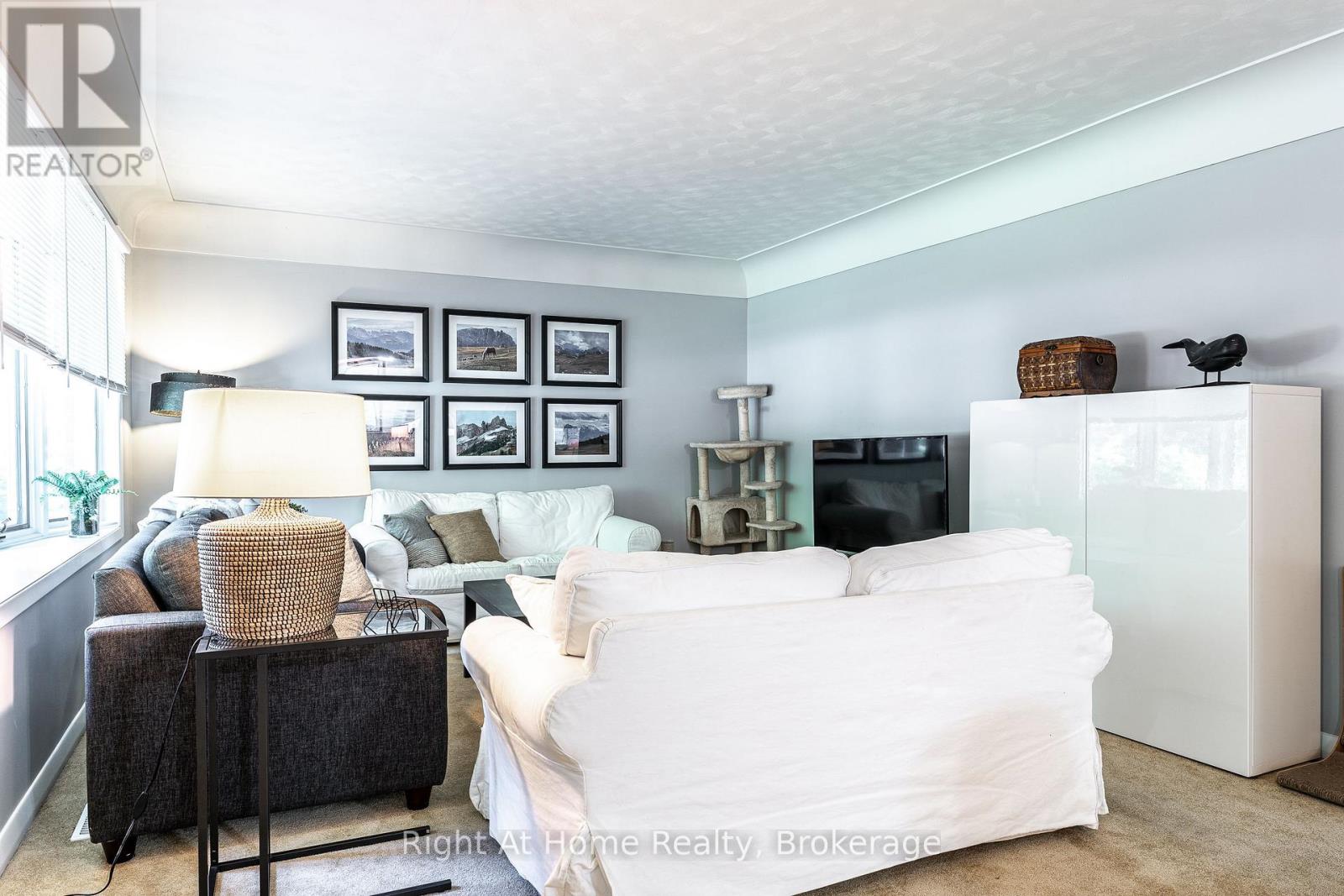 202 EASSON STREET - 16