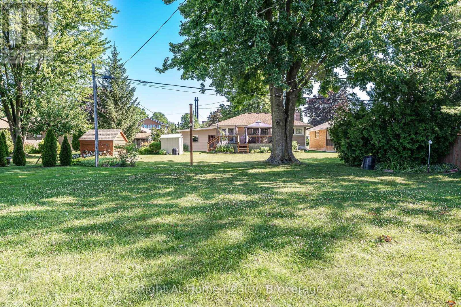 202 EASSON STREET - 3