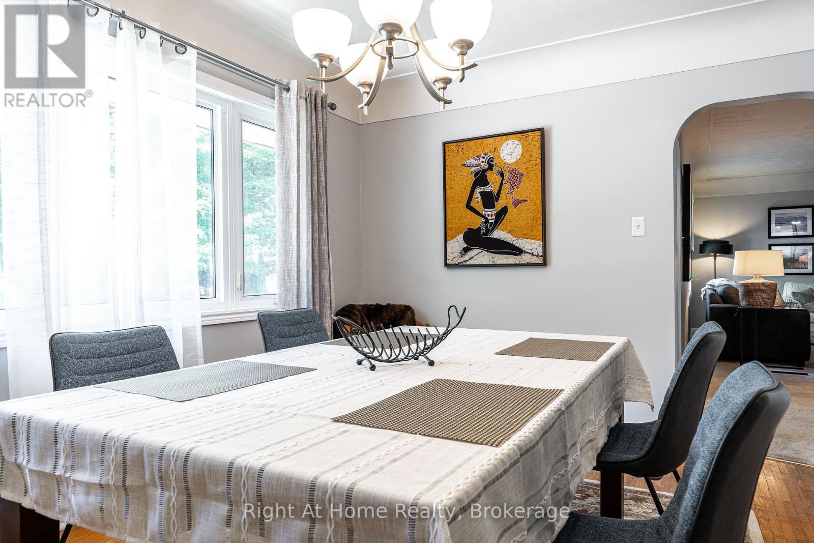 202 EASSON STREET - 32