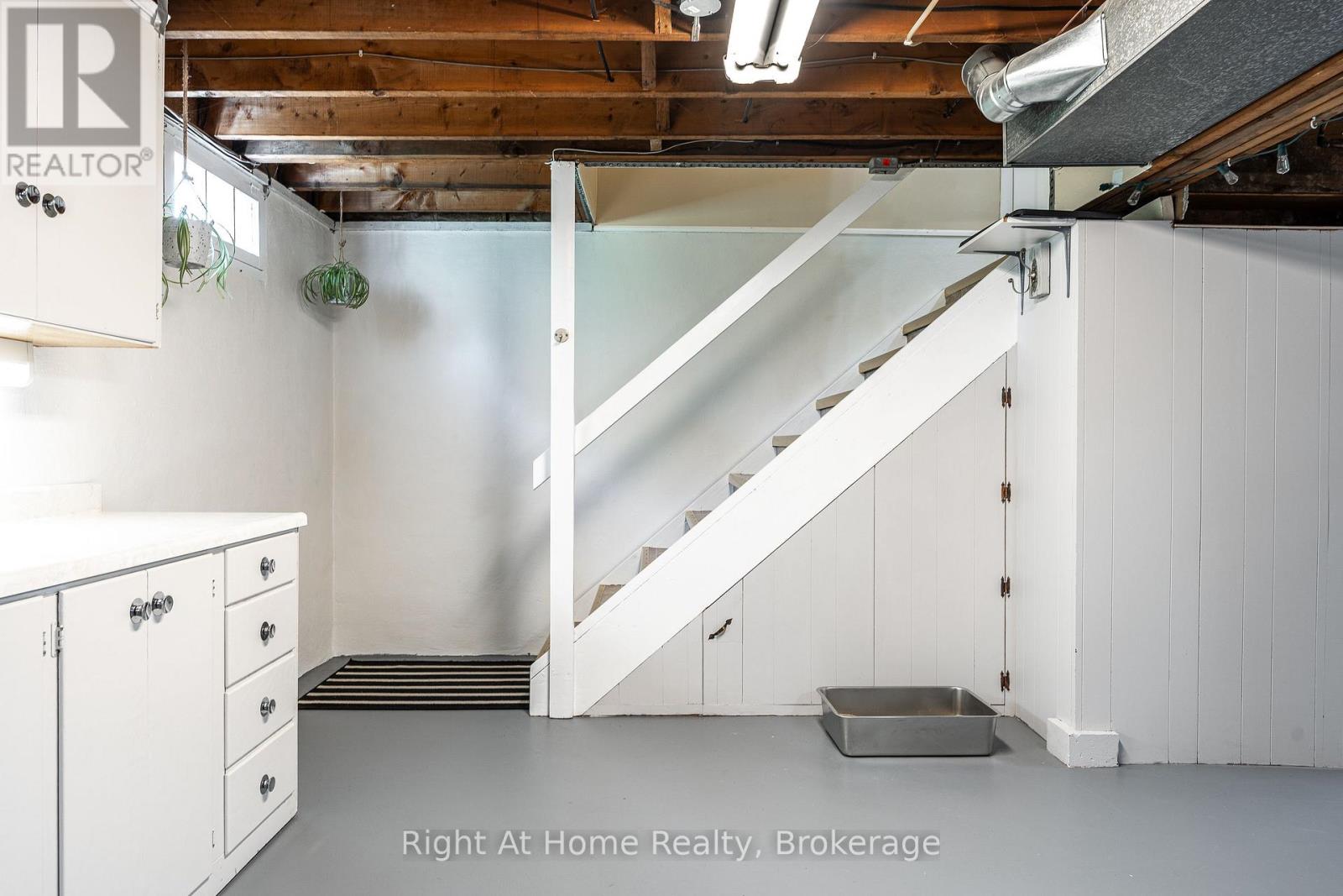 202 EASSON STREET - 33