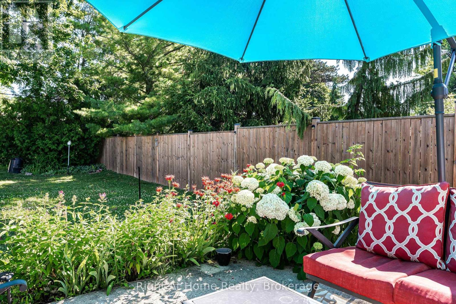 202 EASSON STREET - 8