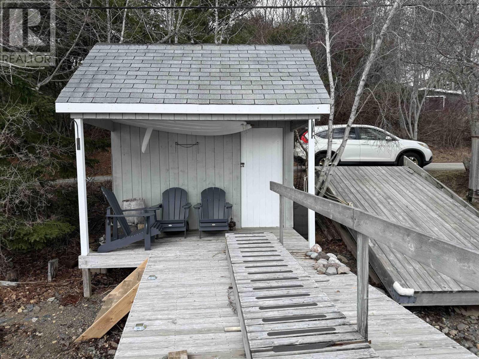 287 East Side Martins River Road - 46