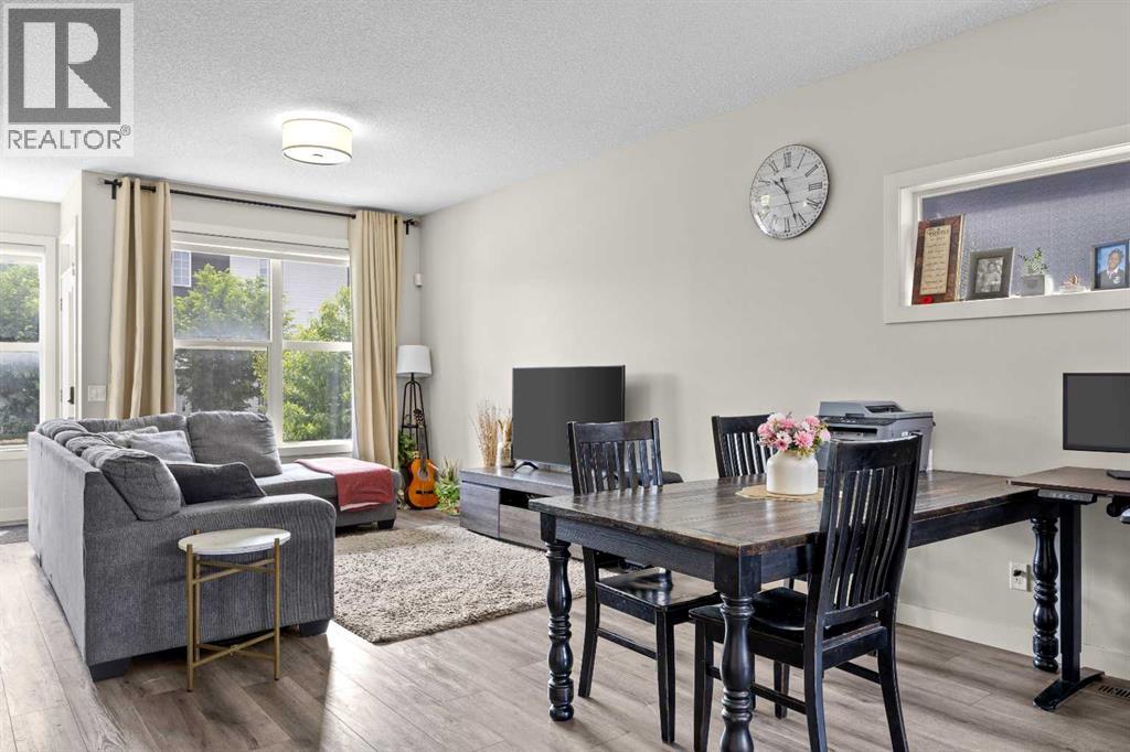 867 Walgrove Boulevard SE - 8