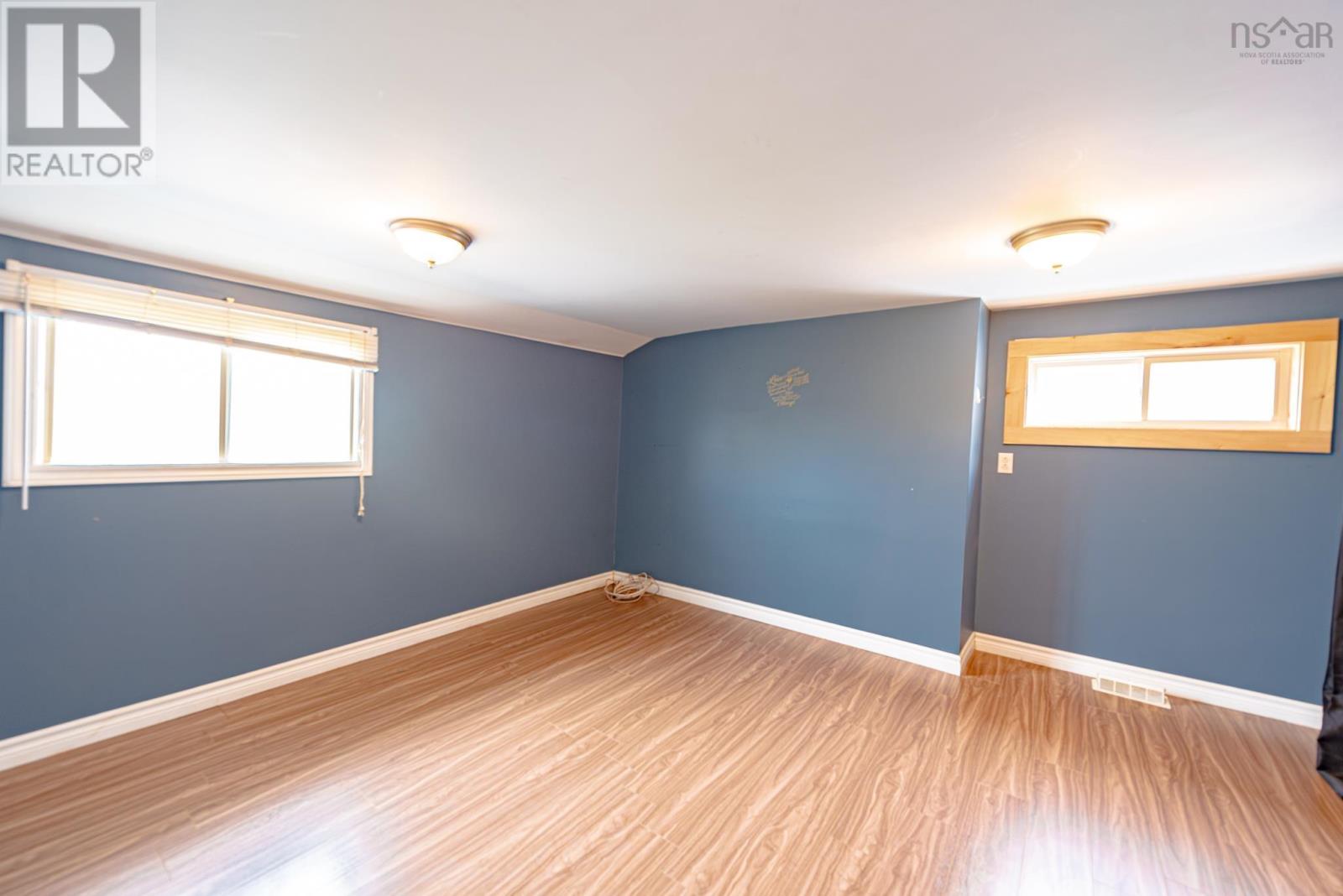 622 Lorne Street - 12