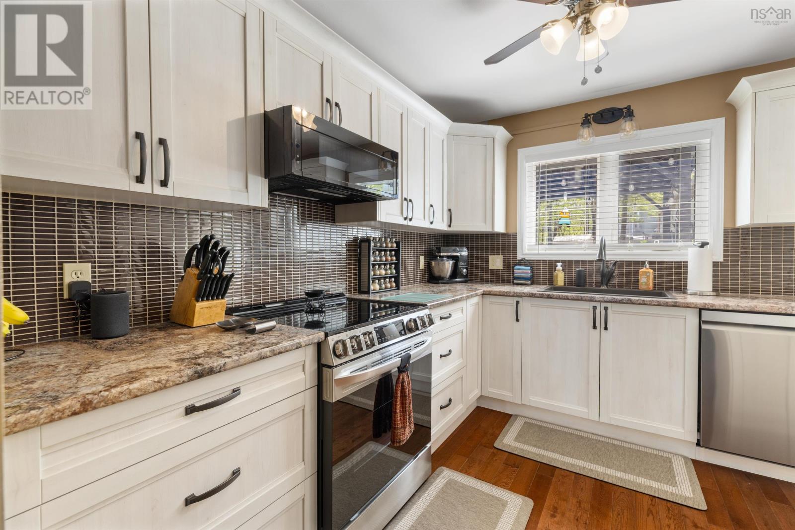 74 Attenborough Court - 15