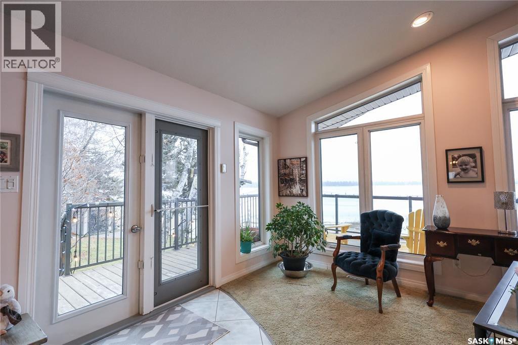 318 Neis DRIVE - 13