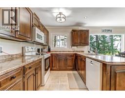 Foyer - 599 Gage Street, Delhi, ON N4B2G4 Photo 16