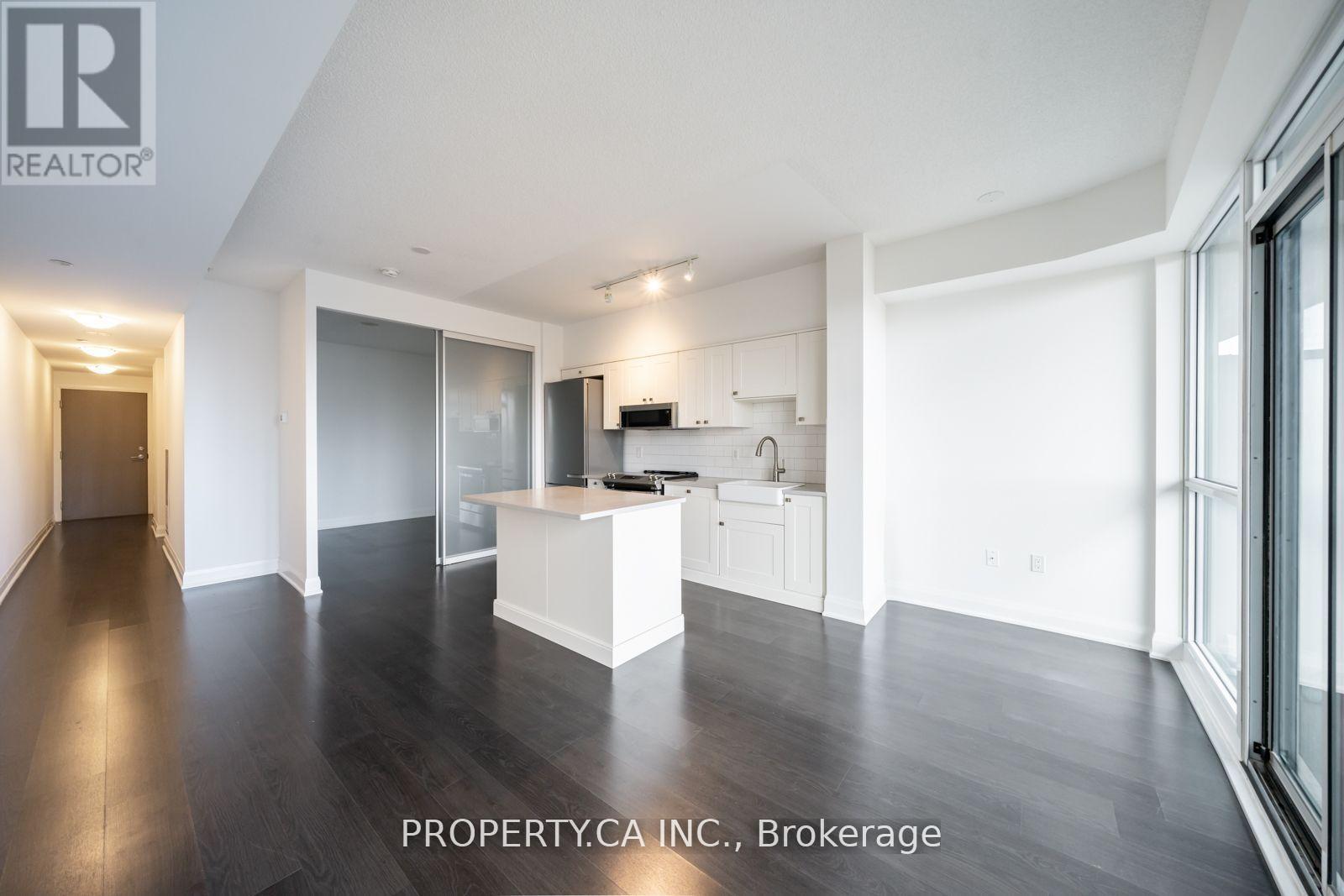 #601 160 VANDERHOOF AVENUE - 2