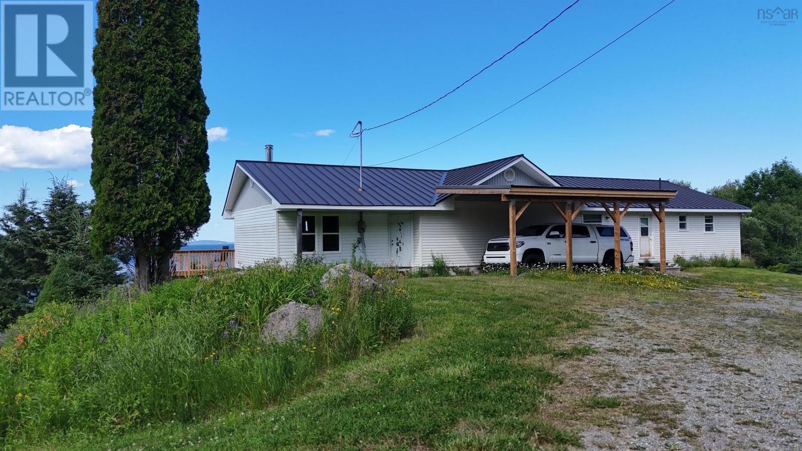 5877 West Bay Road - 4