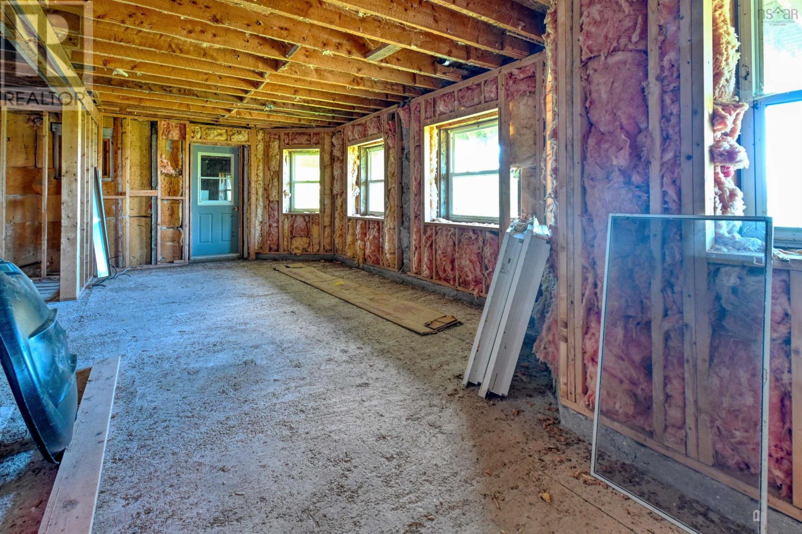 5877 West Bay Road - 37