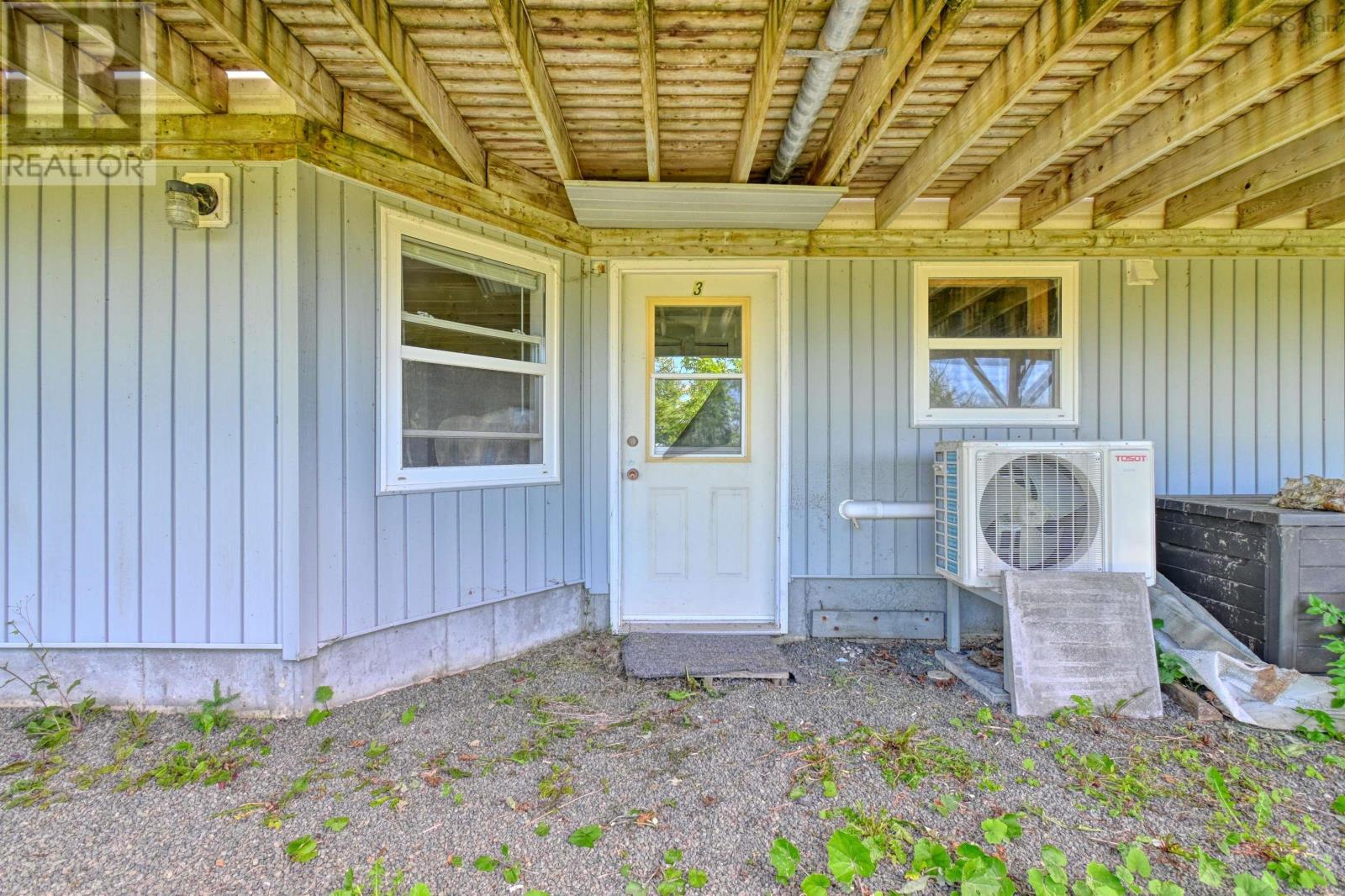 5877 West Bay Road - 42