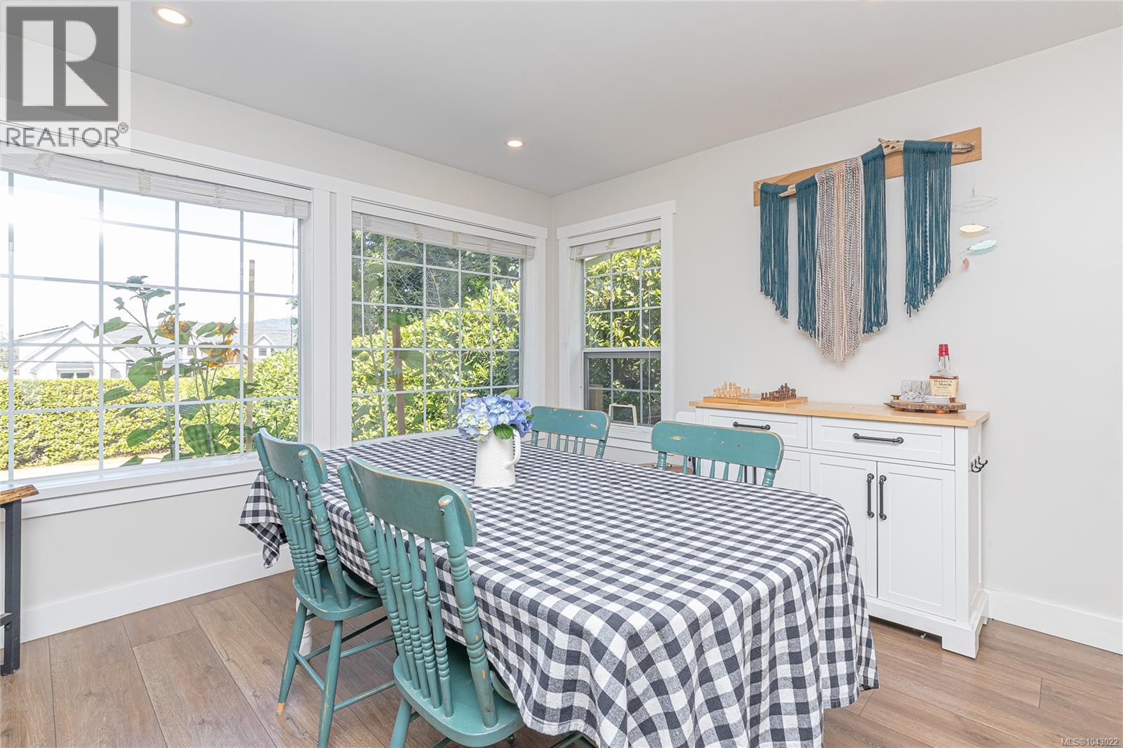 6535 Wicks Rd - 12