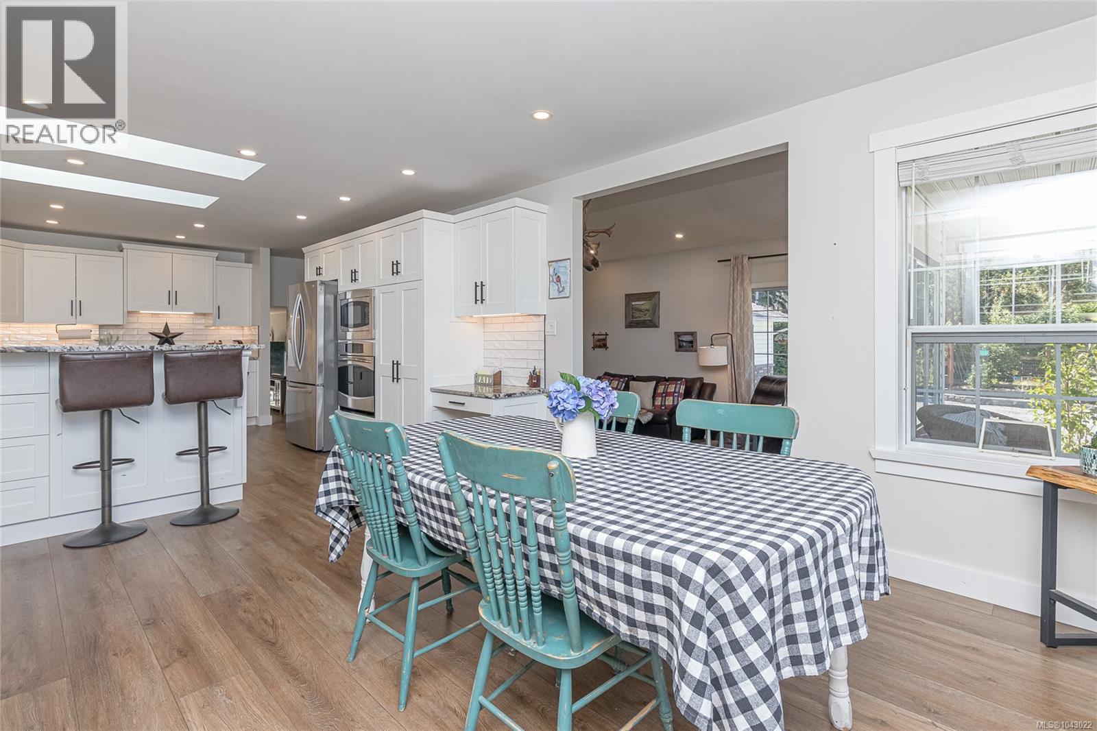 6535 Wicks Rd - 13