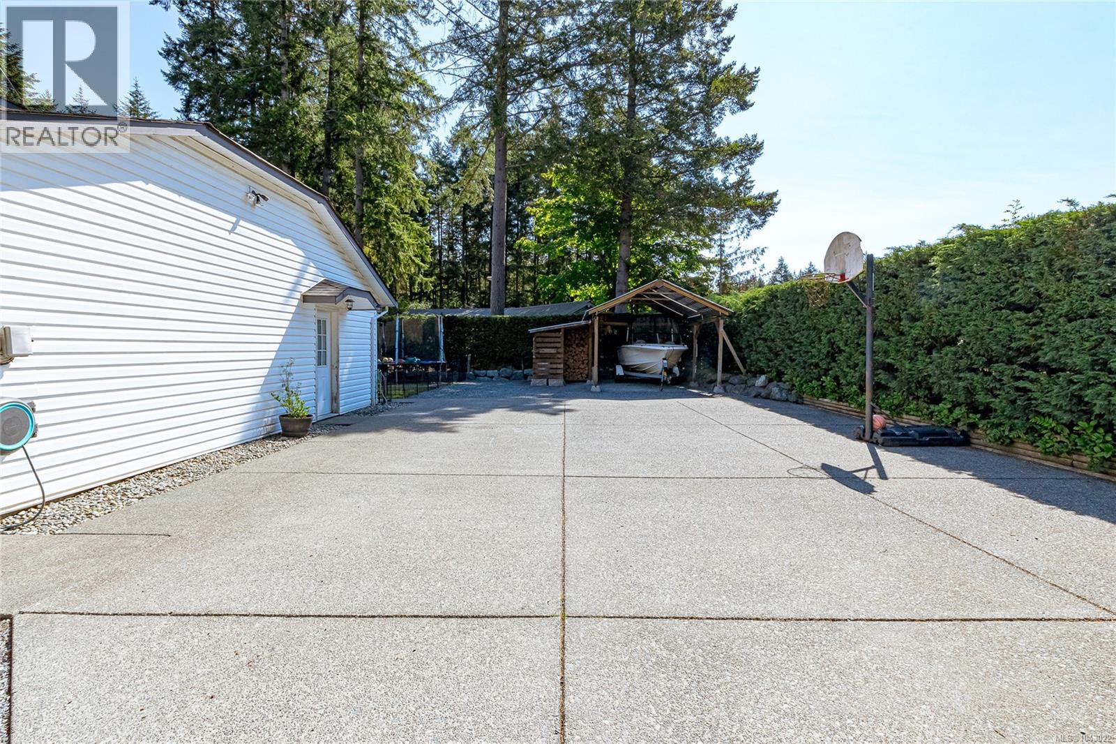 6535 Wicks Rd - 44