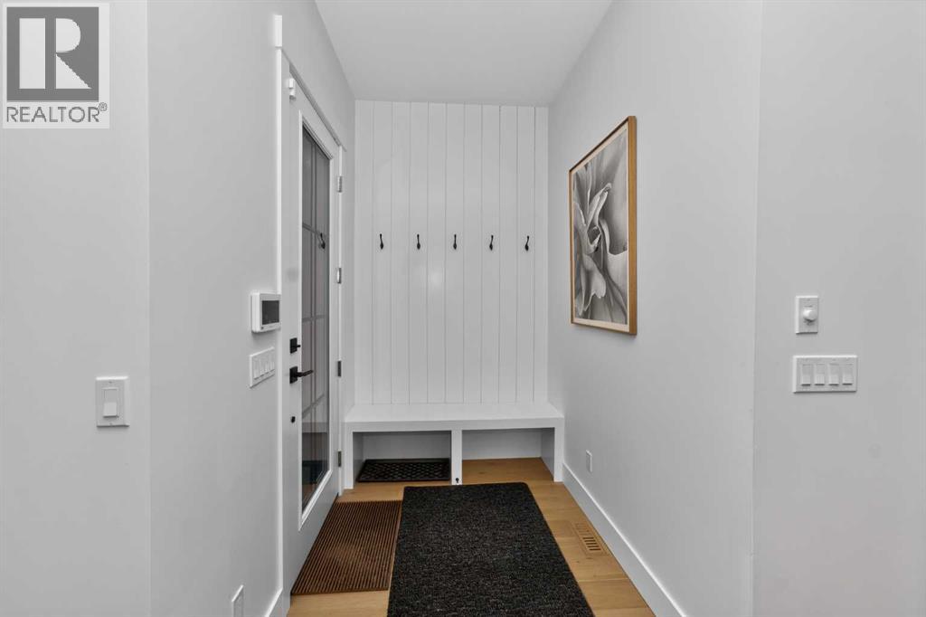 219 18 Avenue NE - Image 3