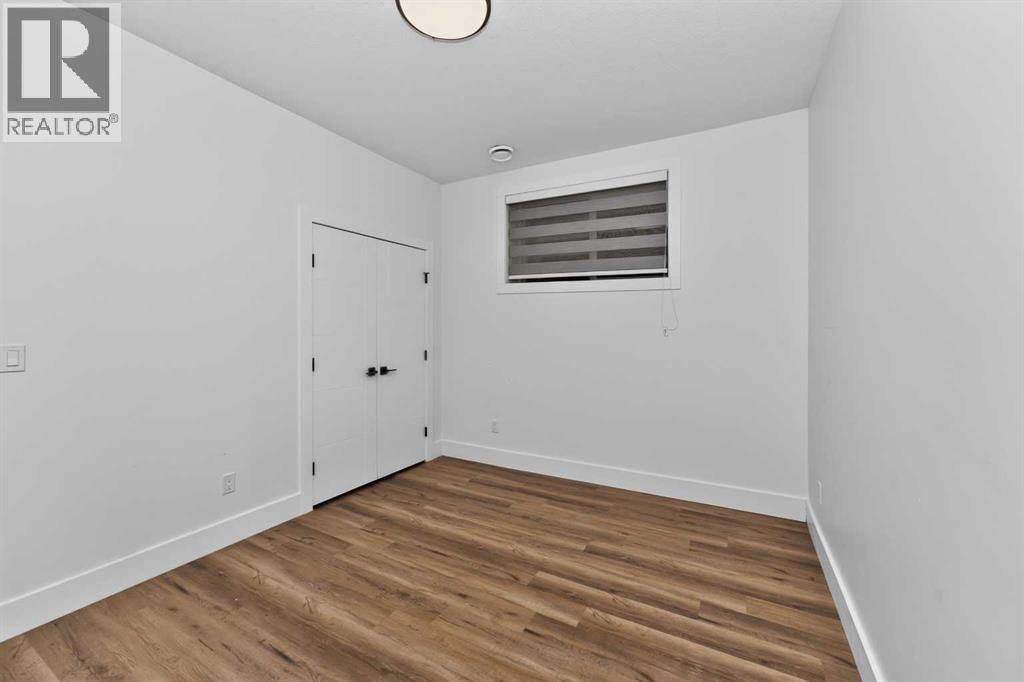 219 18 Avenue NE - Image 38