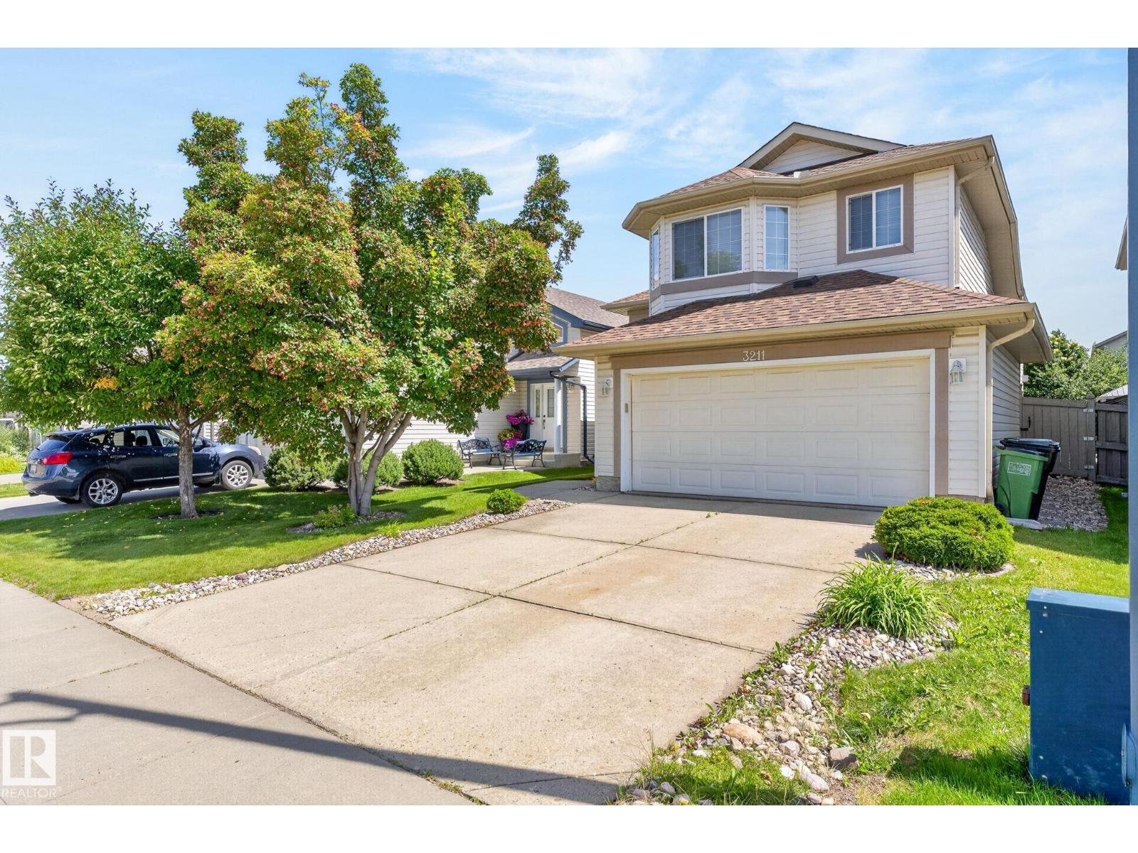 3211 MCPHADDEN PL SW - 2